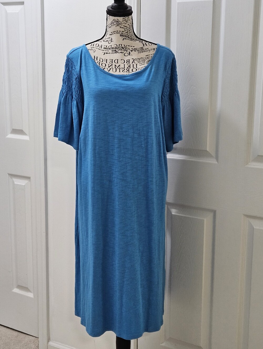 Talbots Blue Midi Dress with Smocked Short  Sleeves. XL